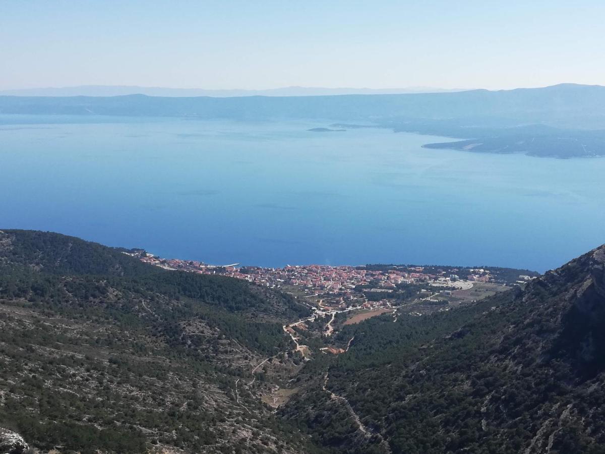Apartman Sesna Bol Exterior foto