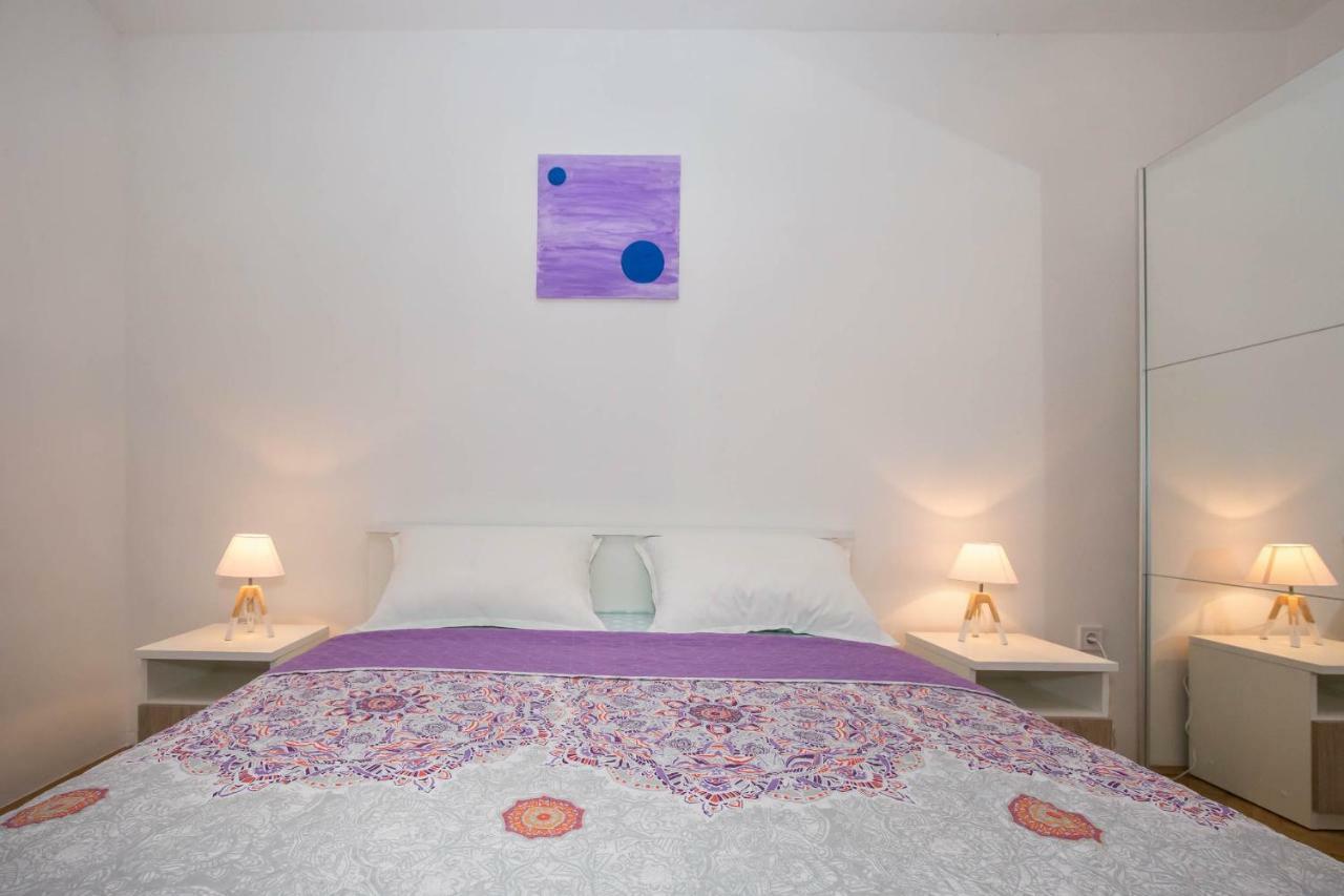 Apartman Sesna Bol Exterior foto